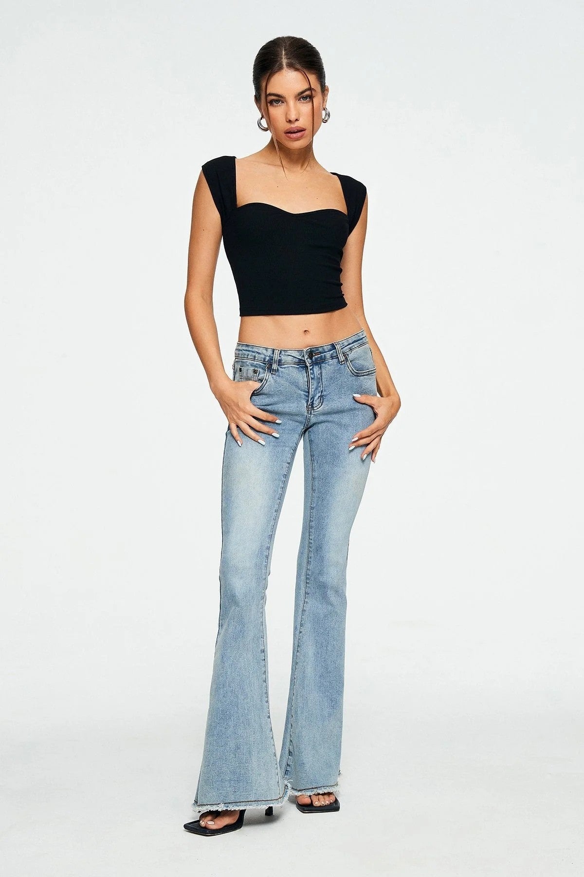 SweetRib Sleeveless Sweetheart Crop Top